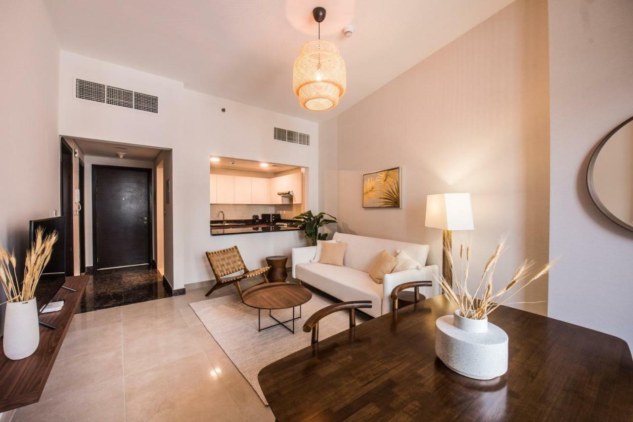Fantastay Sparkle Tower One Bedroom Suite Marina View Dubai Exterior foto